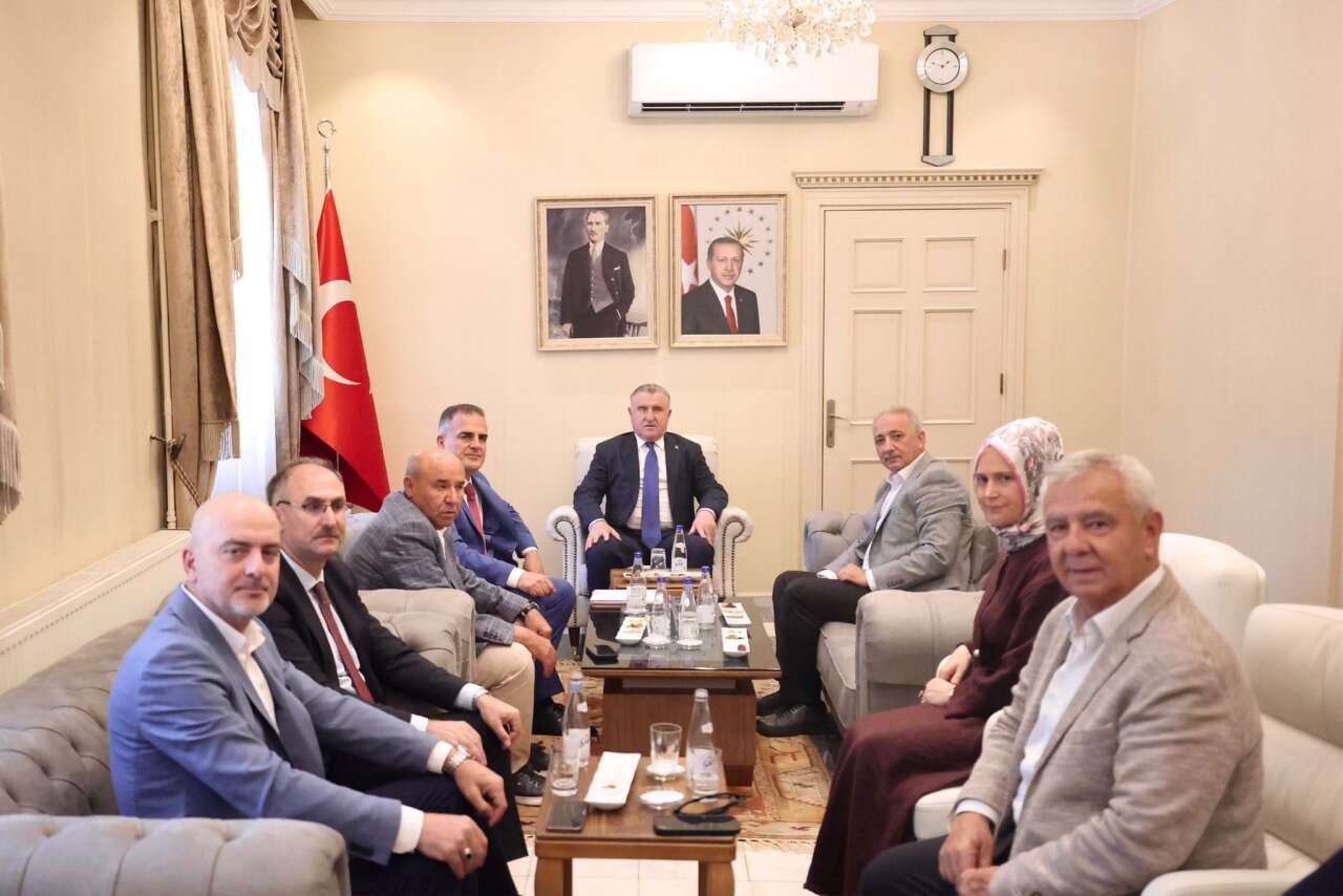 Gençlik ve Spor Bakanı Dr. Osman Aşkın Bak Muğla'da Gençlik ve Spor Yatırımlarını Değerlendirdi 1